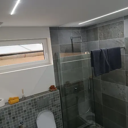 Apartman Laurin *